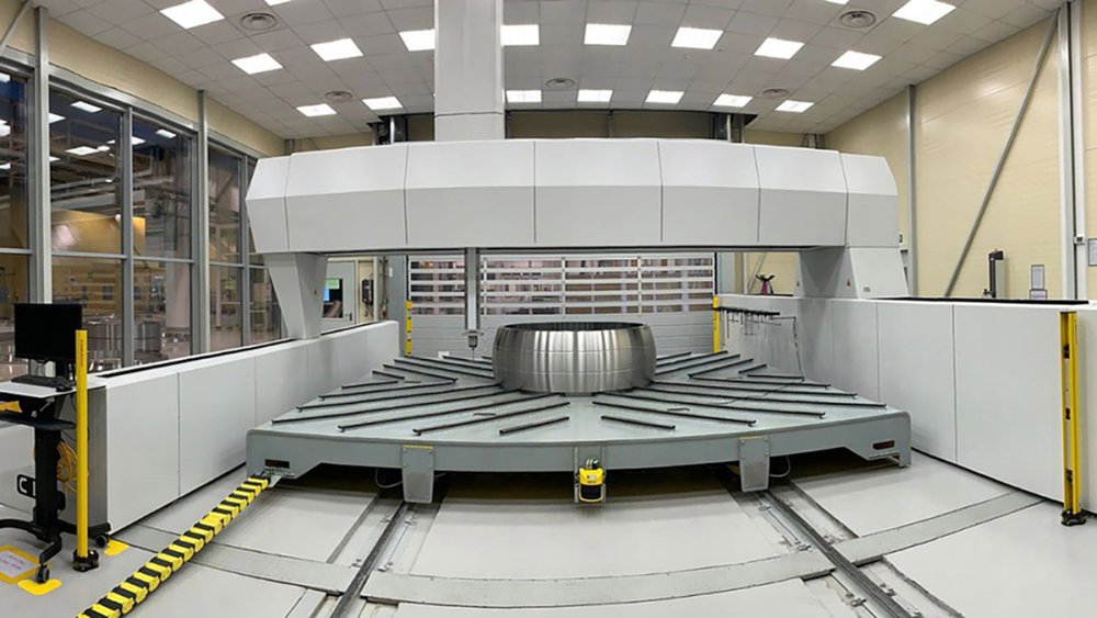 High-level design and production expertise for a 4.7-ton special bearing